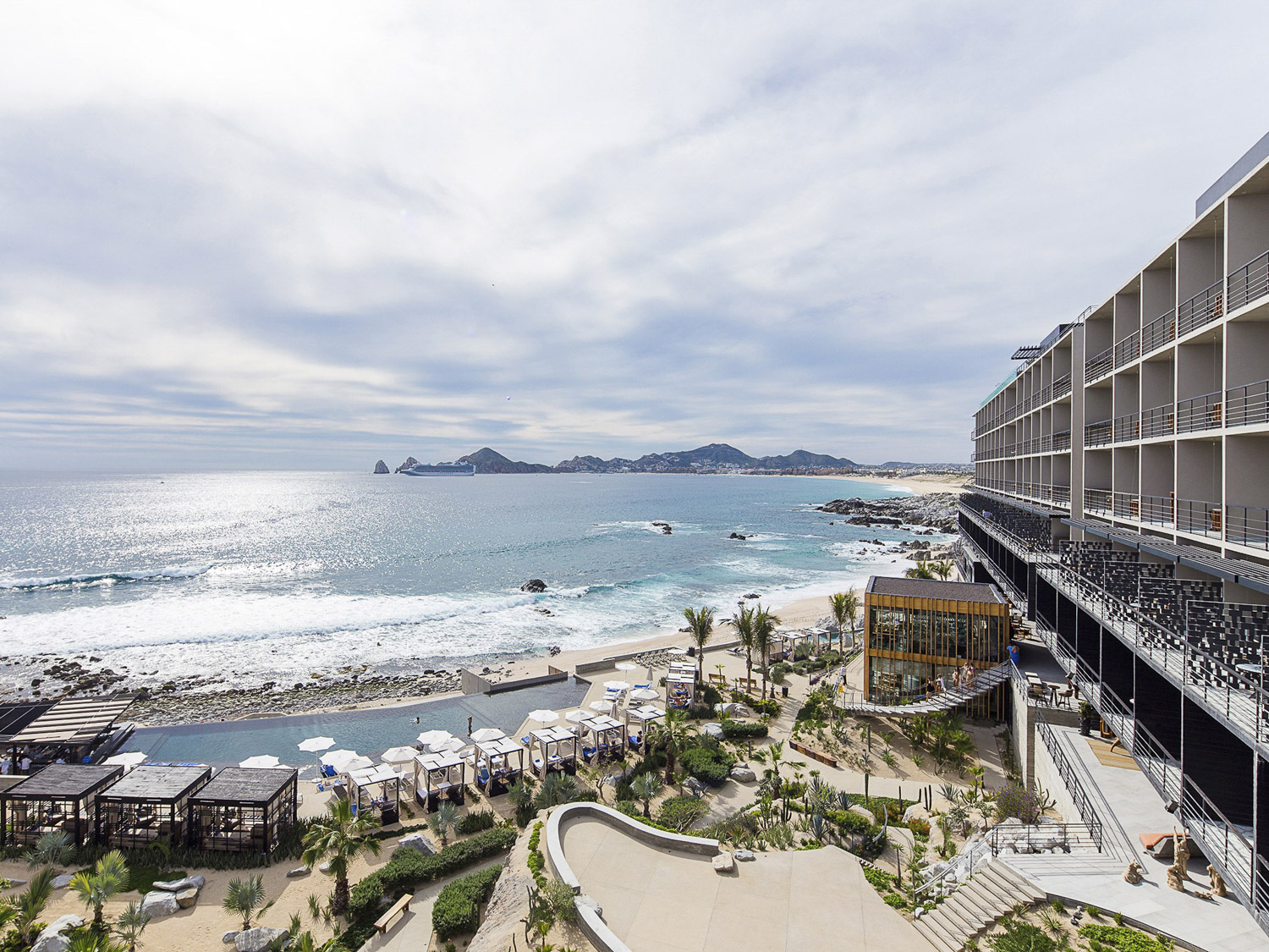 The Thompson Los Cabos